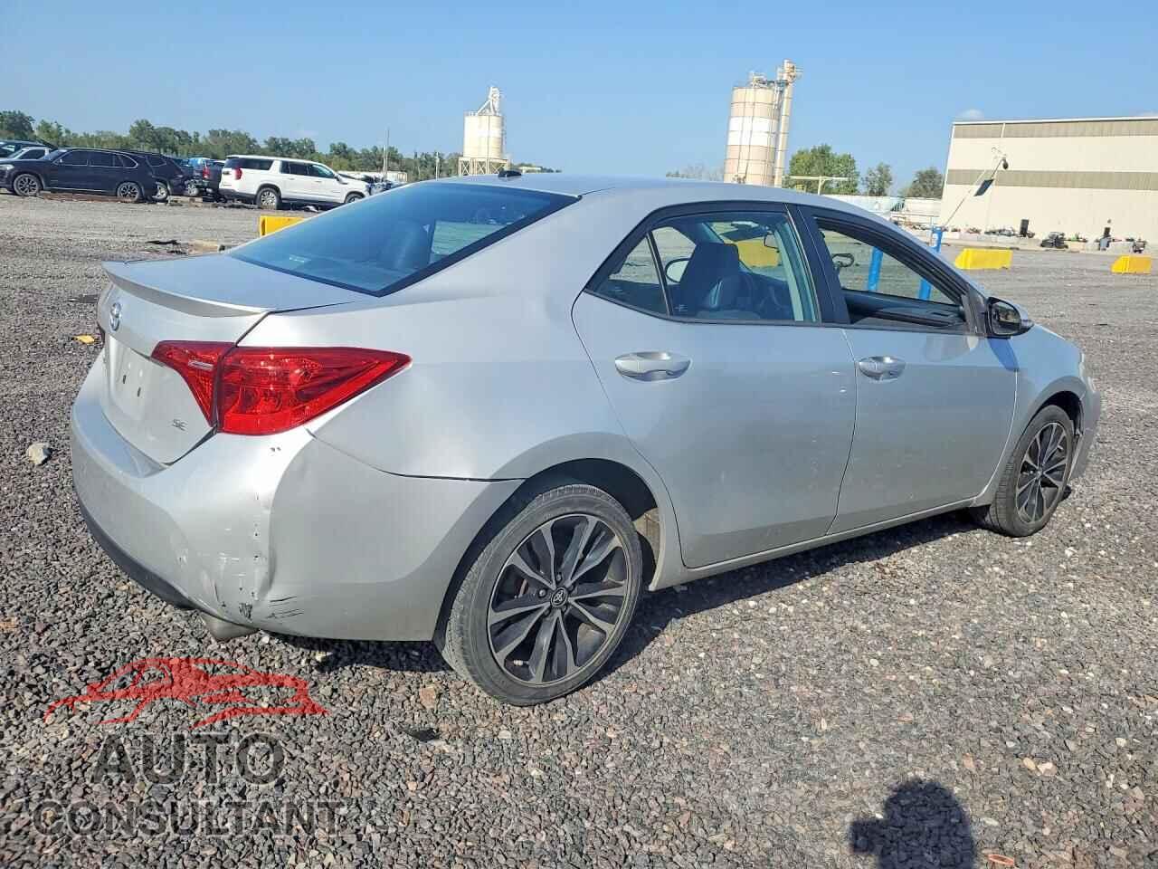 TOYOTA COROLLA 2017 - 5YFBURHE5HP638652