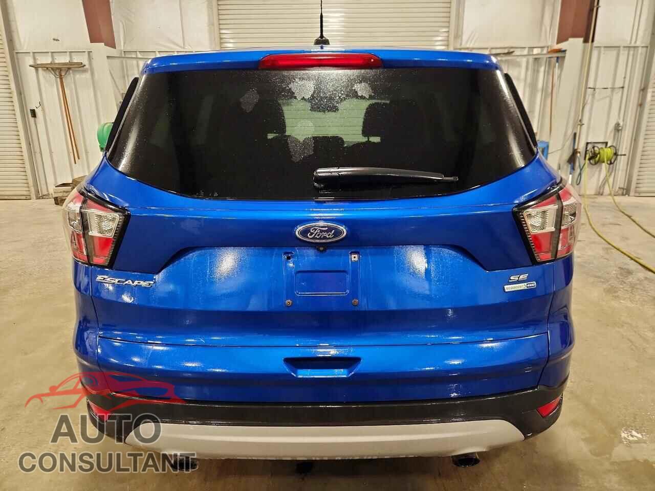 FORD ESCAPE 2017 - 1FMCU9GD8HUC66896