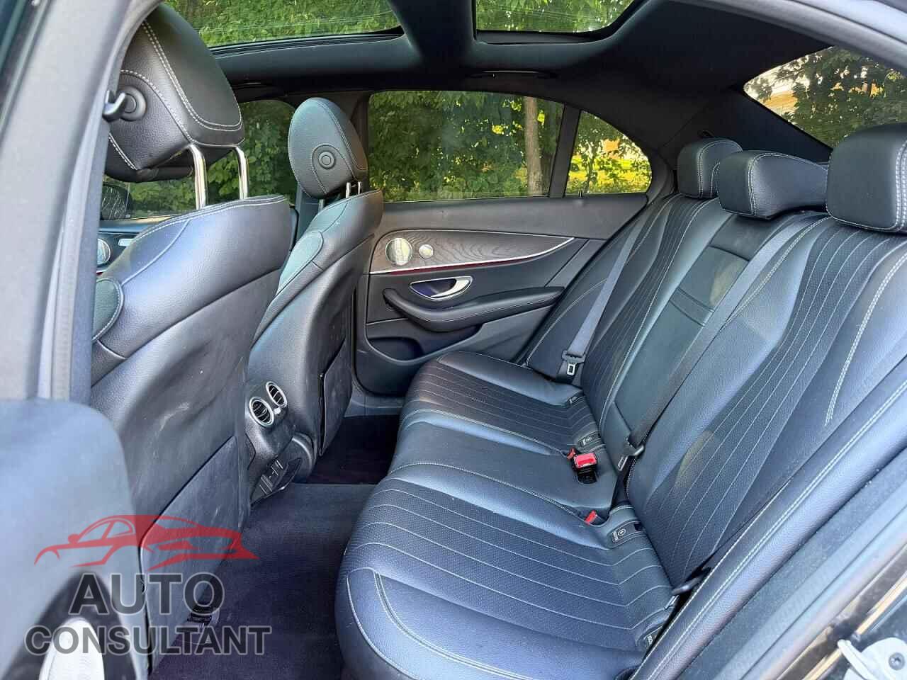 MERCEDES-BENZ E-CLASS 2023 - W1KZF8EB5PB186671