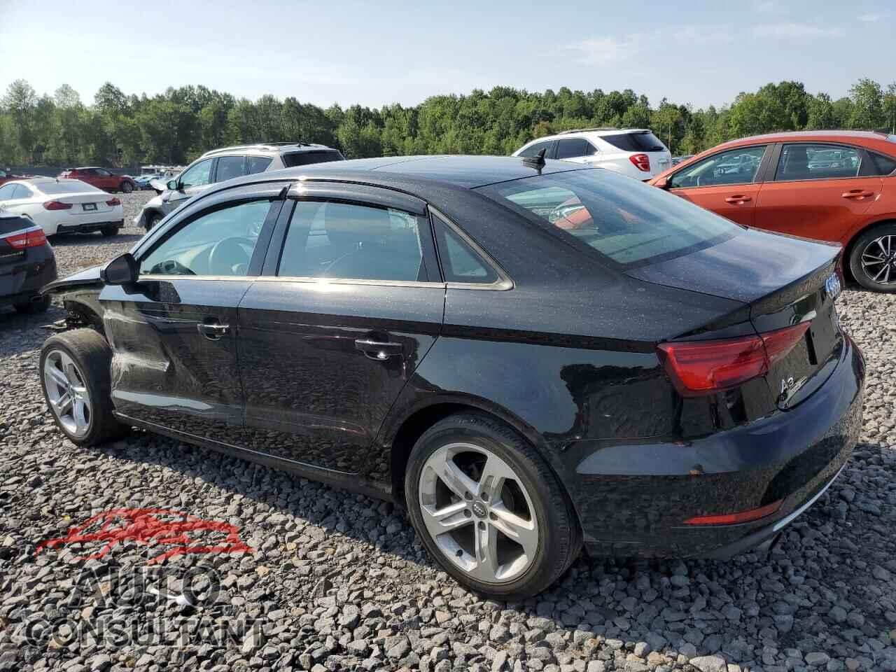 AUDI A3 2018 - WAUB8GFF7J1069928