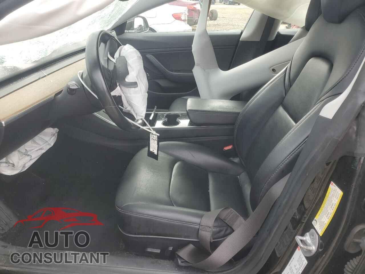 TESLA MODEL 3 2018 - 5YJ3E1EAXJF046556