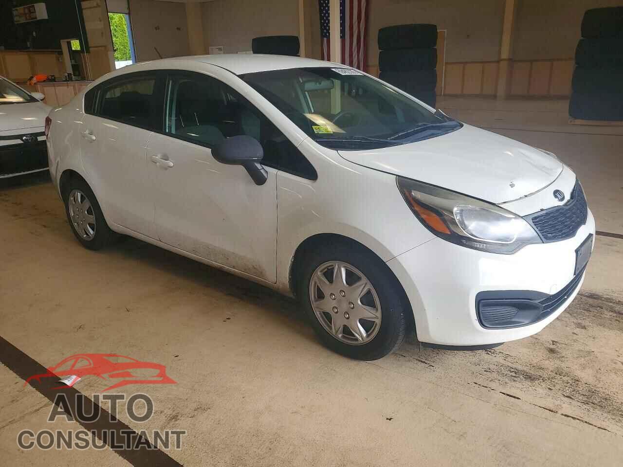 KIA RIO 2014 - KNADM4A35E6327212