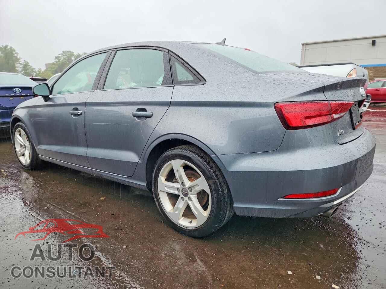 AUDI A3 2017 - WAUB8GFF6H1041760