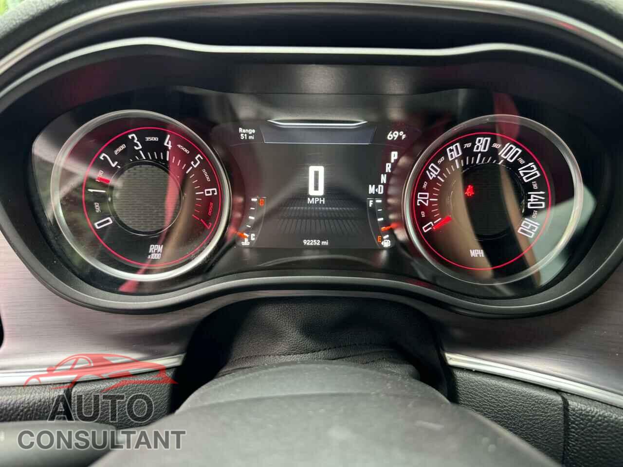 DODGE CHALLENGER 2017 - 2C3CDZAGXHH592438