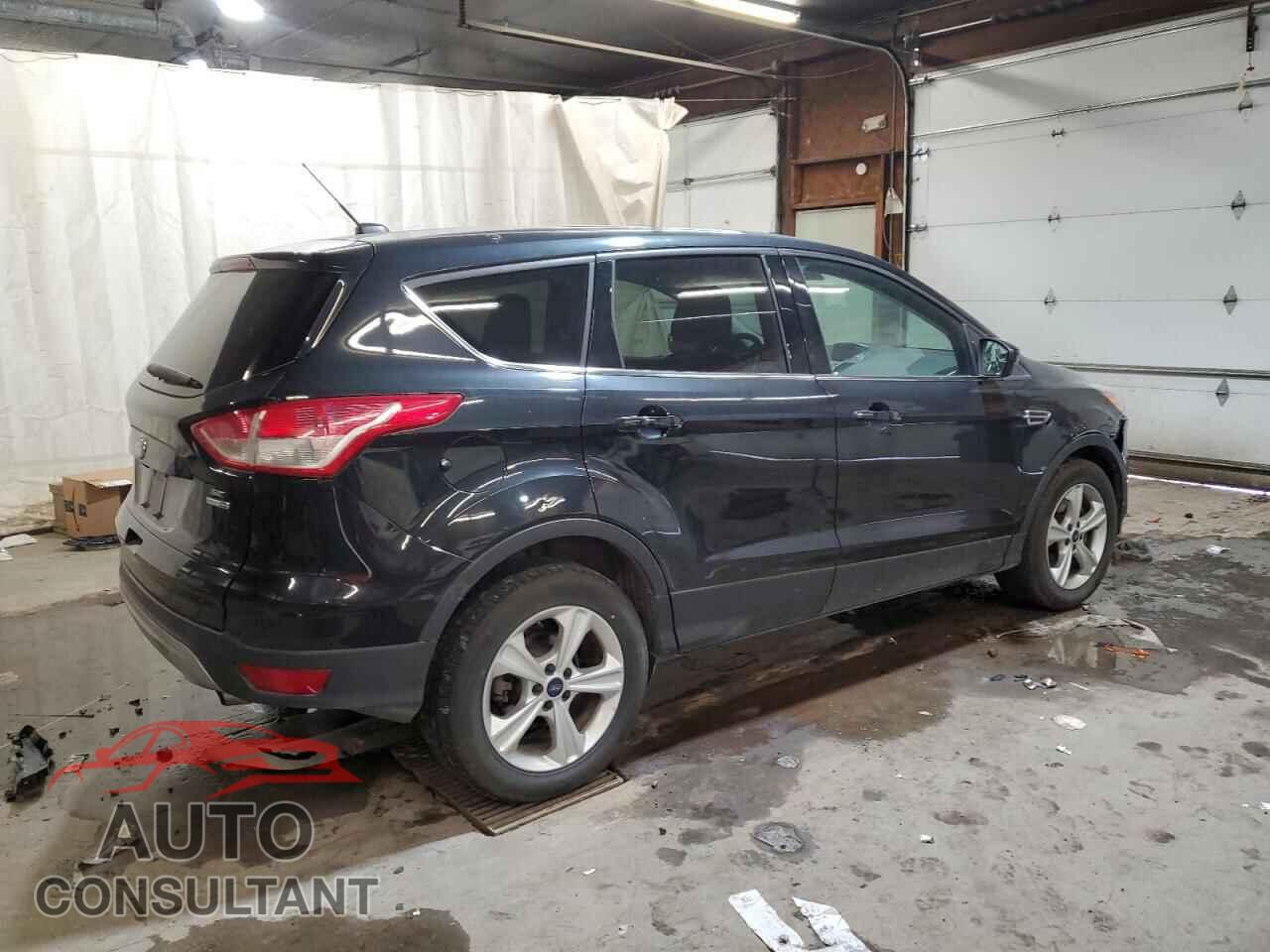 FORD ESCAPE 2015 - 1FMCU9G95FUA32126