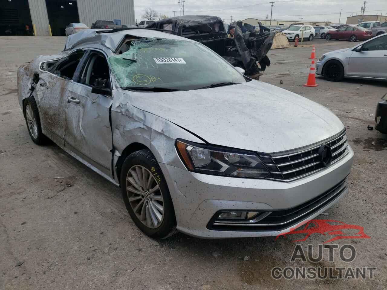 VOLKSWAGEN PASSAT 2016 - 1VWBT7A39GC003986