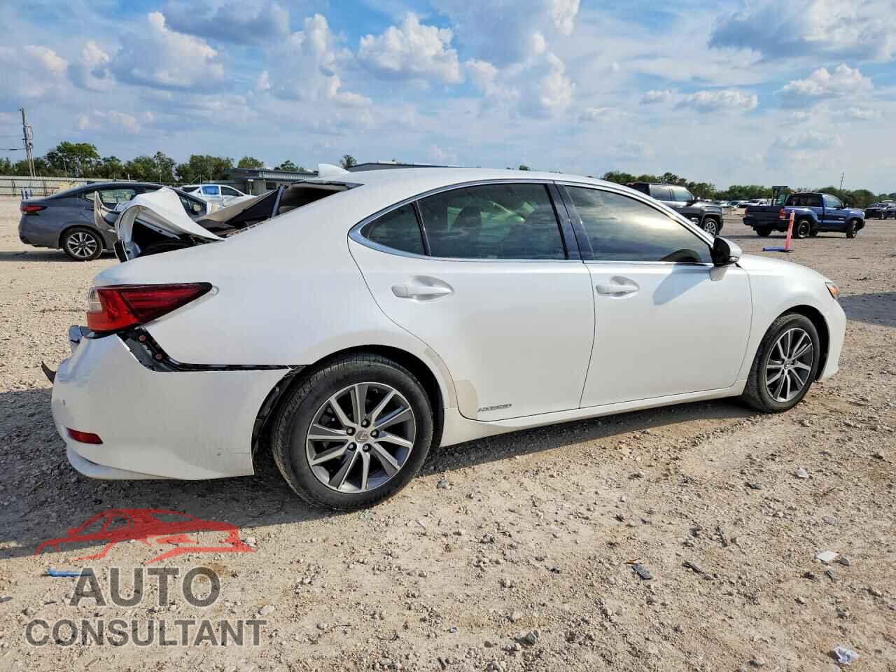 LEXUS ES300 2017 - JTHBW1GG2H2151503