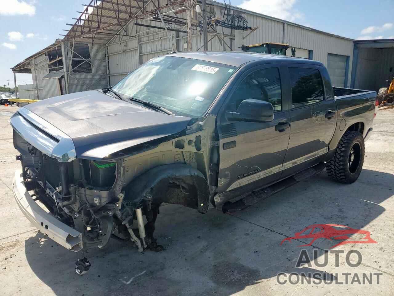 TOYOTA TUNDRA 2018 - 5TFDW5F19JX707765