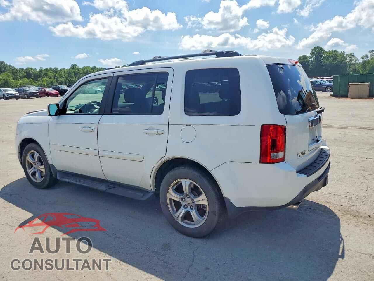 HONDA PILOT 2013 - 5FNYF4H71DB038306