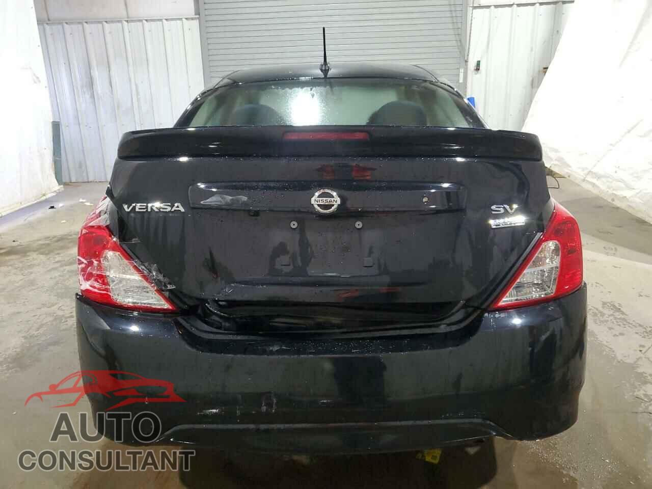 NISSAN VERSA 2019 - 3N1CN7AP3KL817930