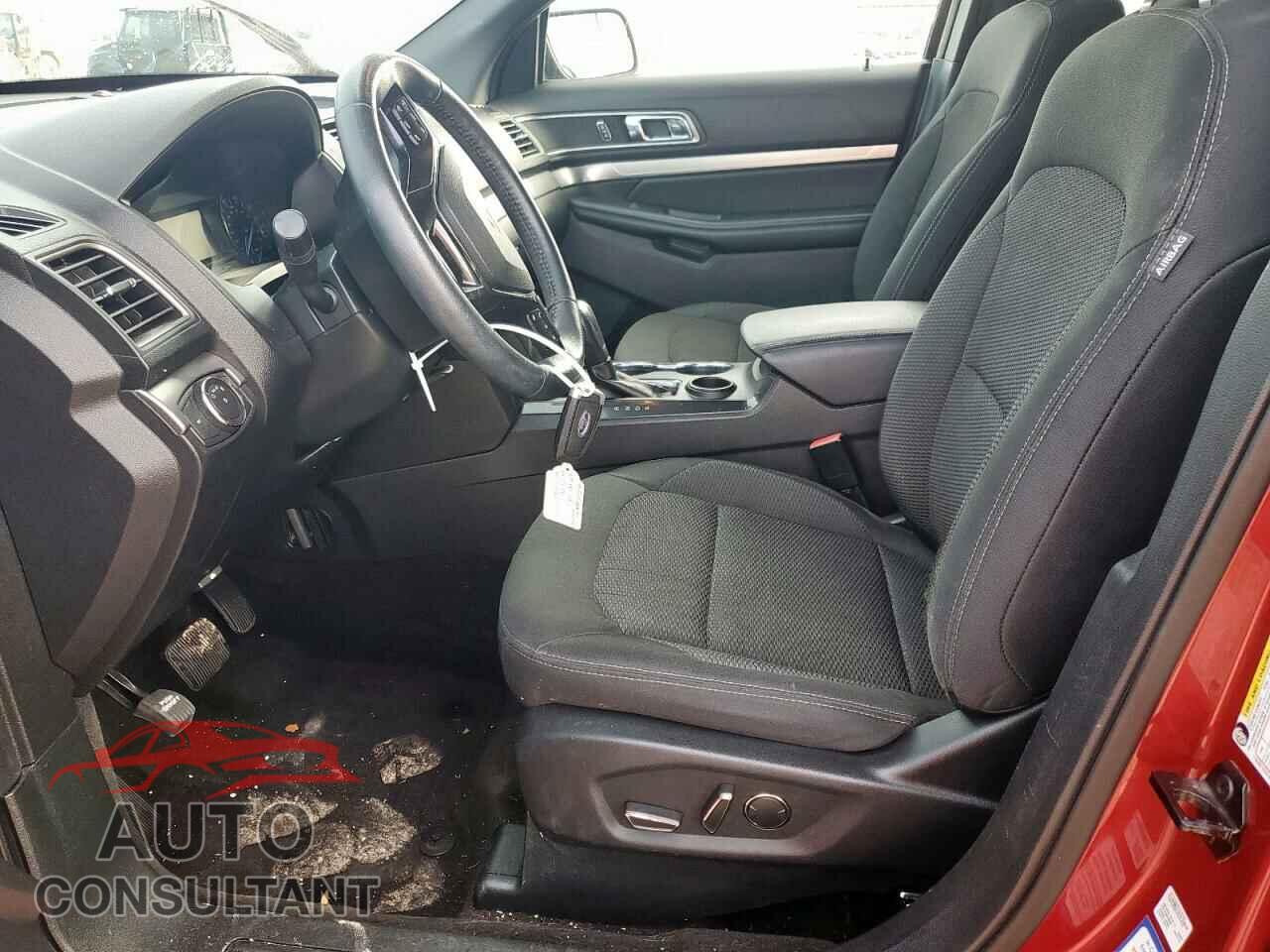 FORD EXPLORER 2018 - 1FM5K7D86JGB55598