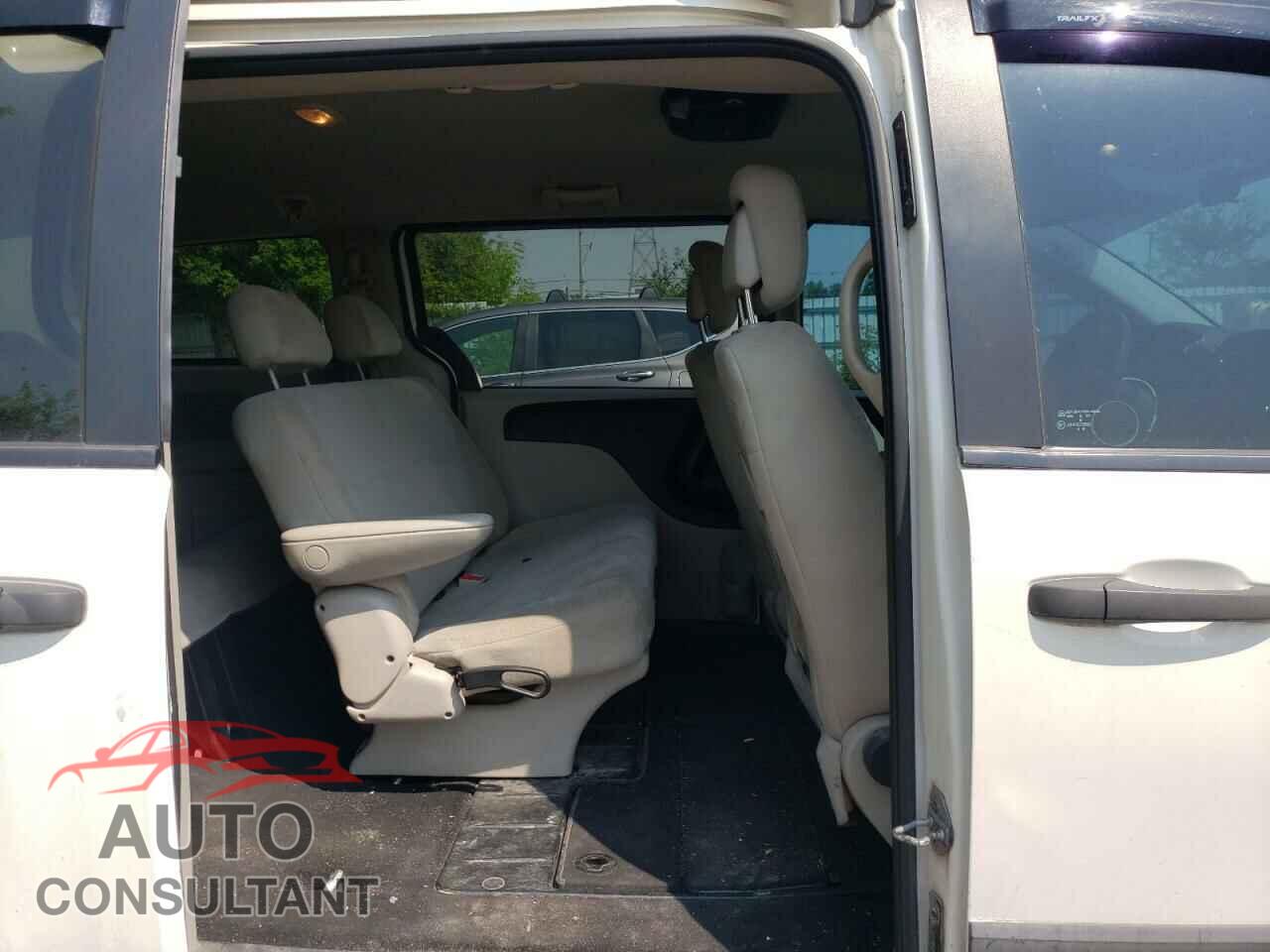 DODGE CARAVAN 2011 - 2D4RN4DG5BR600435