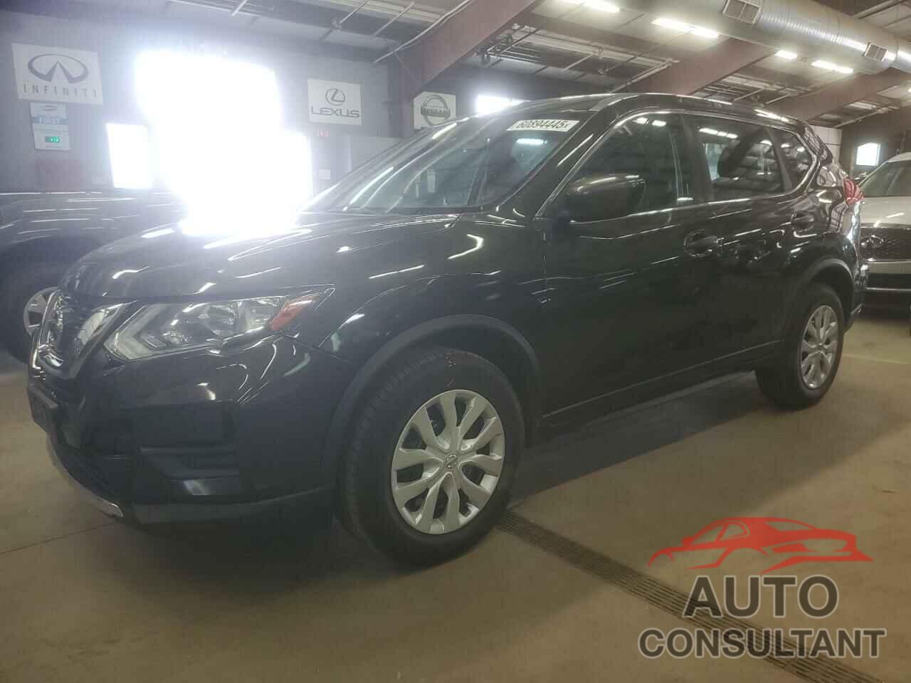 NISSAN ROGUE 2017 - KNMAT2MV1HP543809
