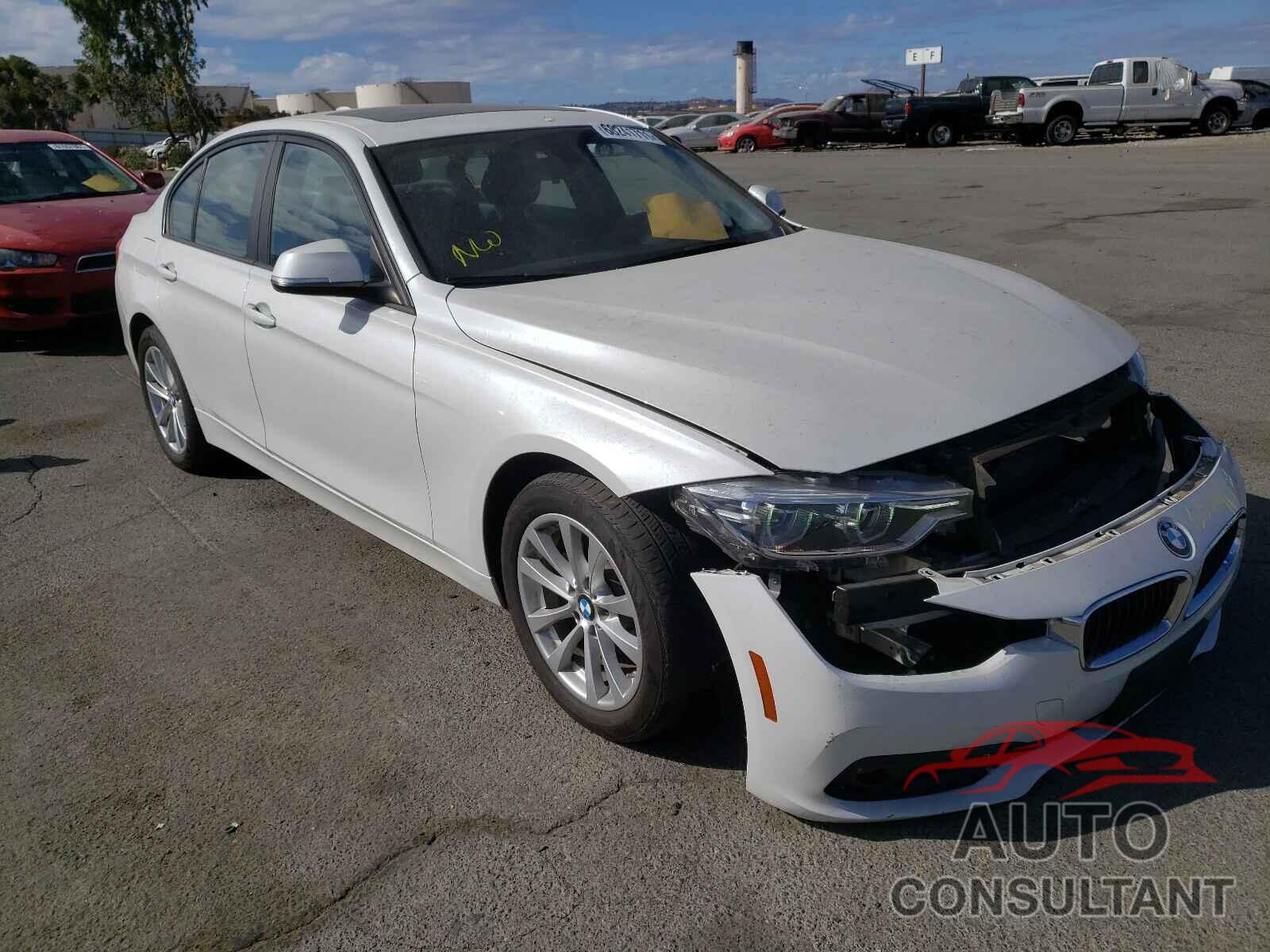 BMW 3 SERIES 2018 - WBA8E5G56JNV02158