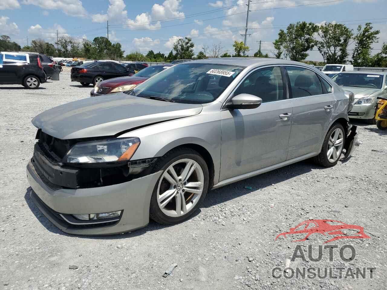 VOLKSWAGEN PASSAT 2012 - 1VWBM7A3XCC045817