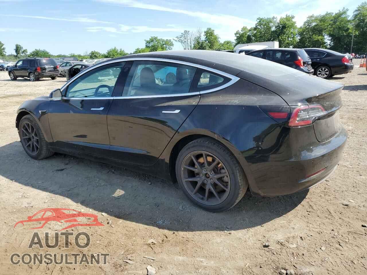 TESLA MODEL 3 2018 - 5YJ3E1EA6JF152924