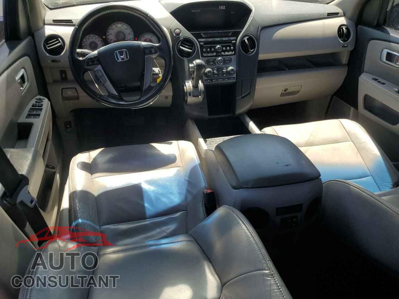 HONDA PILOT 2012 - 5FNYF3H50CB013582