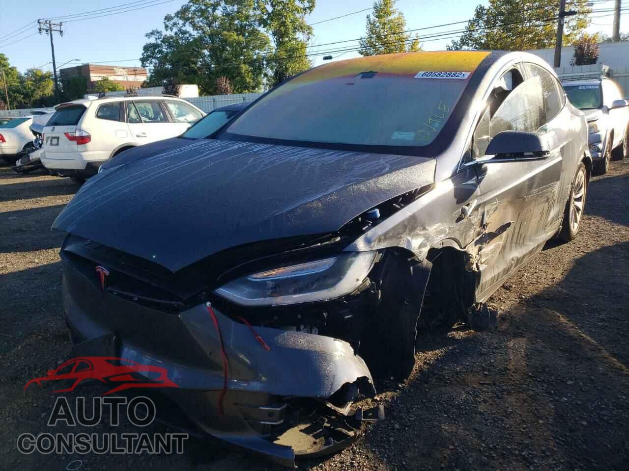 TESLA MODEL X 2016 - 5YJXCBE24GF015690