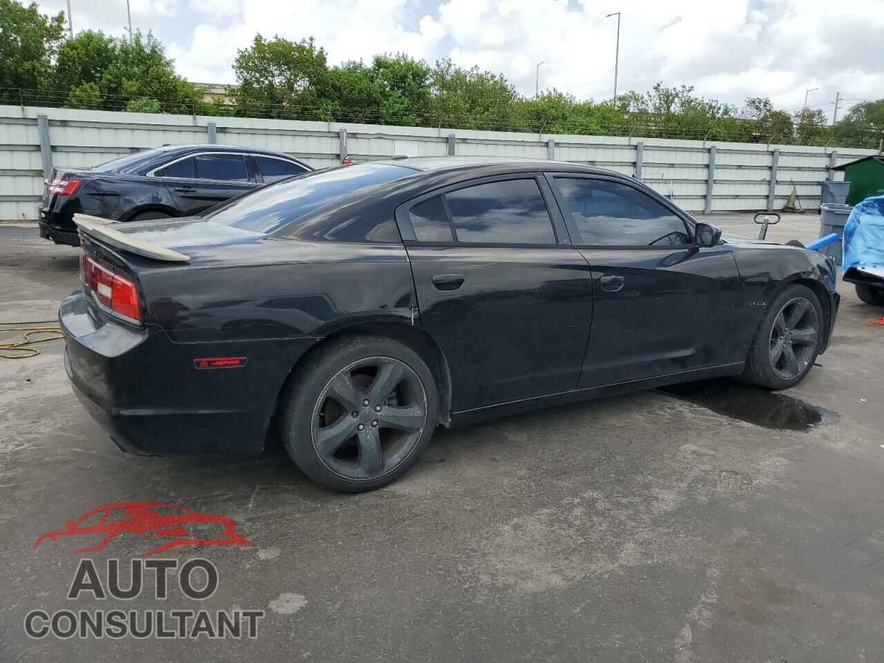 DODGE CHARGER 2013 - 2C3CDXHG9DH660622