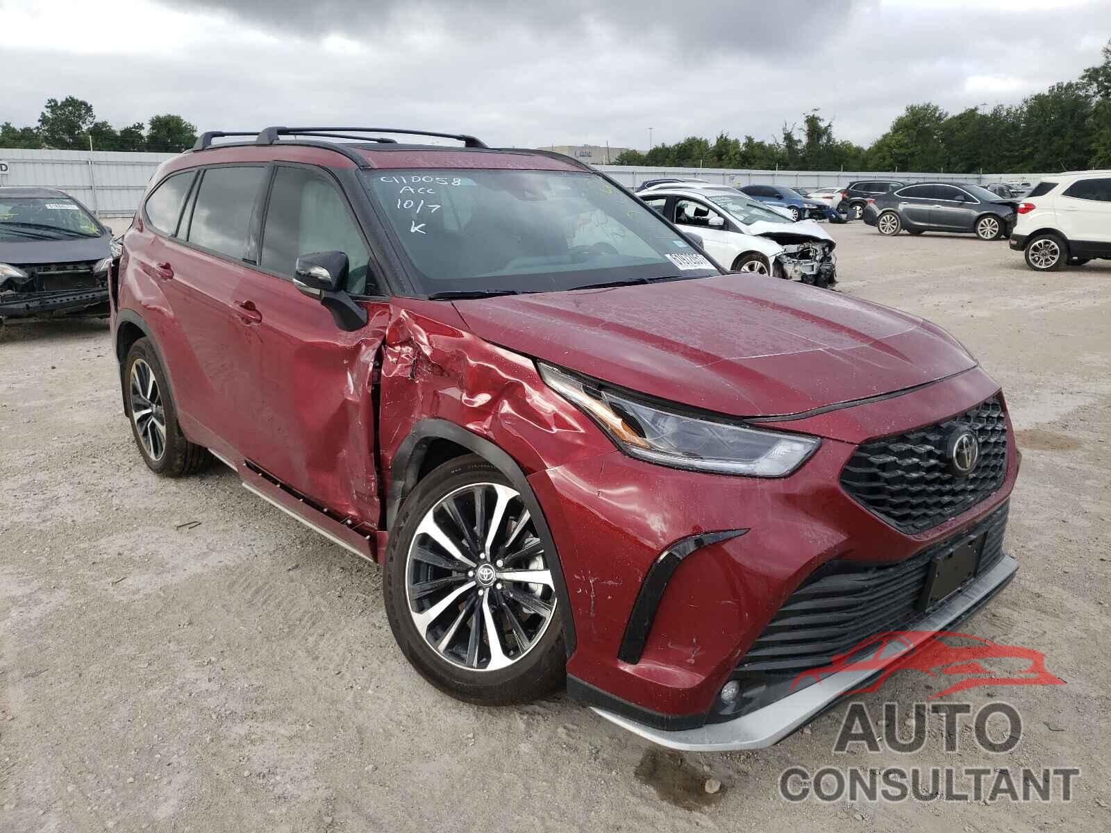 TOYOTA HIGHLANDER 2021 - 5TDJZRAHXMS077352