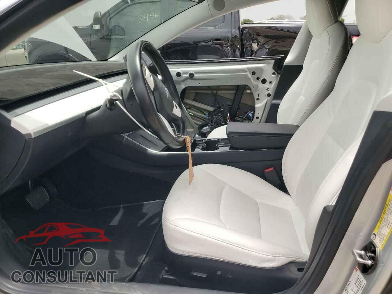TESLA MODEL 3 2018 - 5YJ3E1EB0JF097282