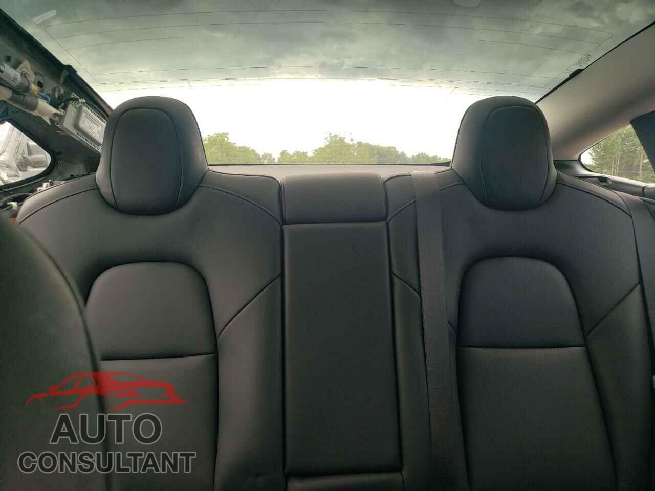 TESLA MODEL 3 2023 - 5YJ3E1EA1PF698930