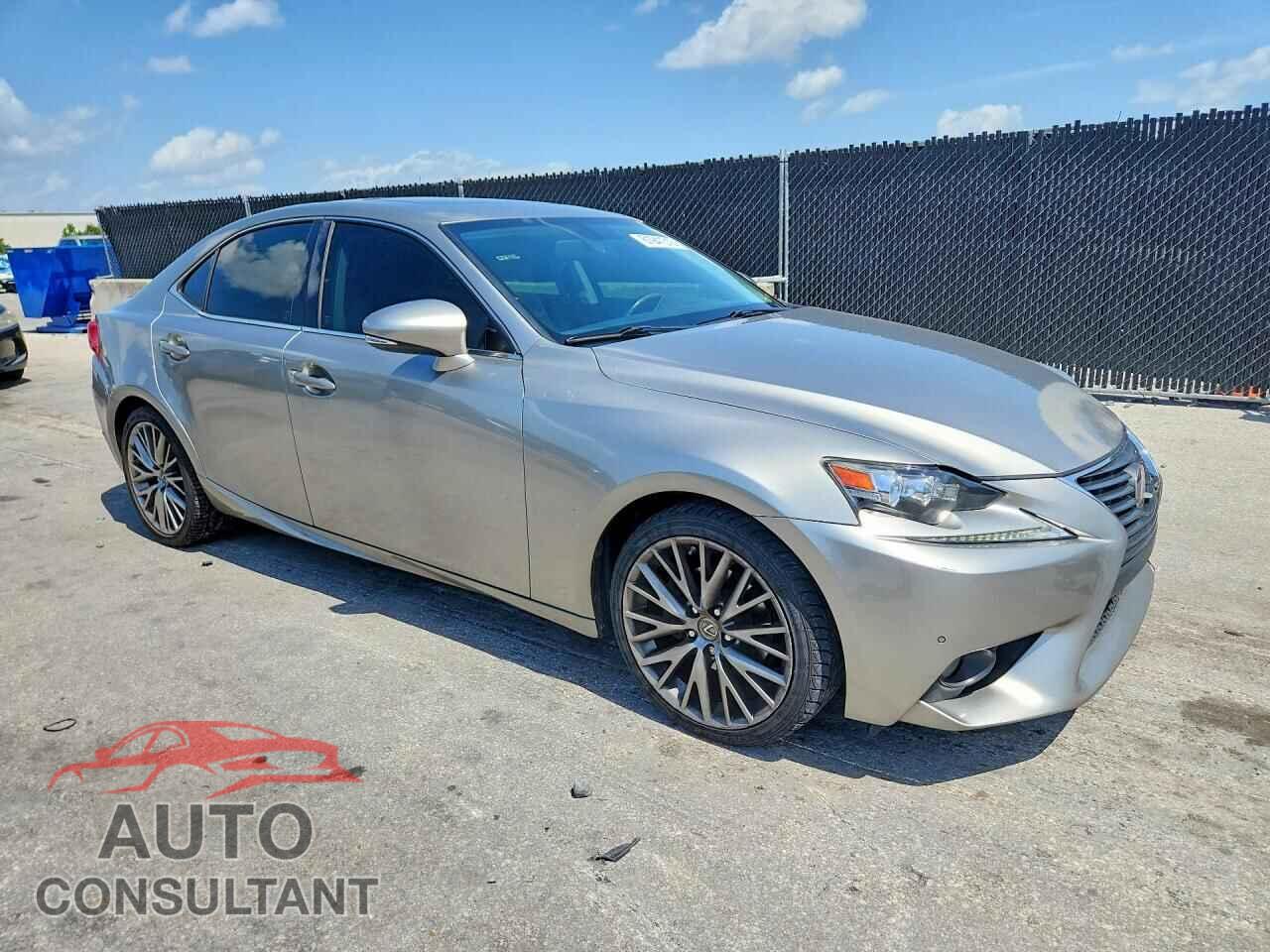 LEXUS IS 2014 - JTHBF1D21E5035602