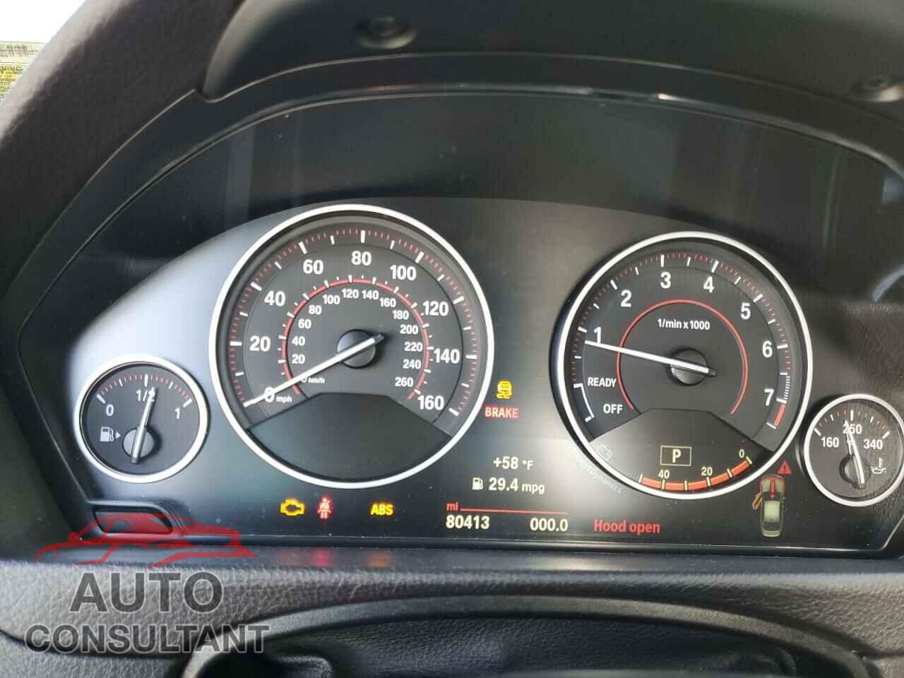 BMW 3 SERIES 2016 - WBA8B7G50GNU36946