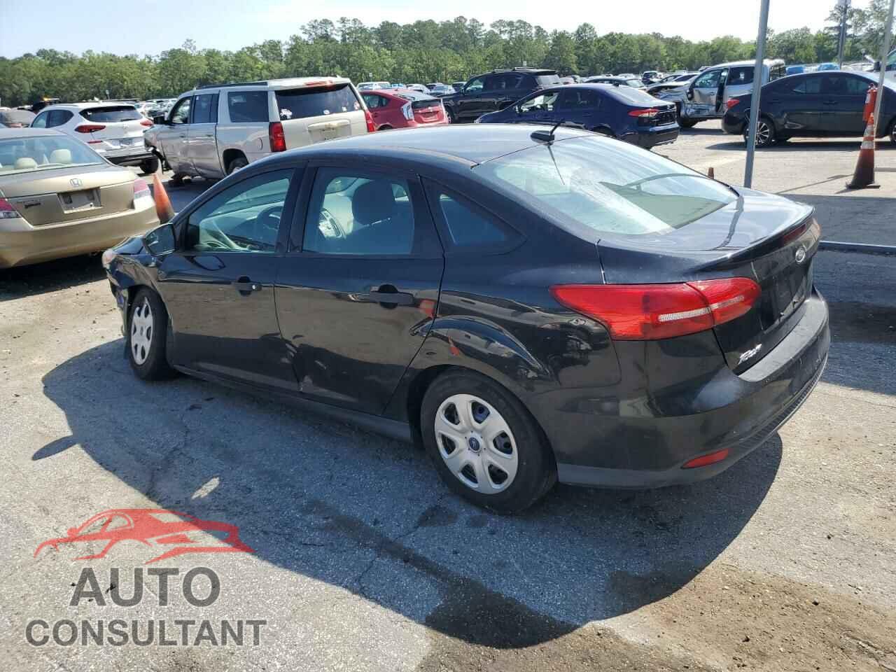 FORD FOCUS 2015 - 1FADP3E21FL376258