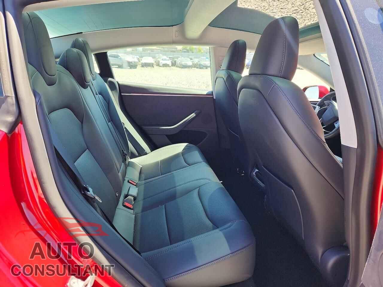 TESLA MODEL 3 2024 - 5YJ3E1EB5RF848985