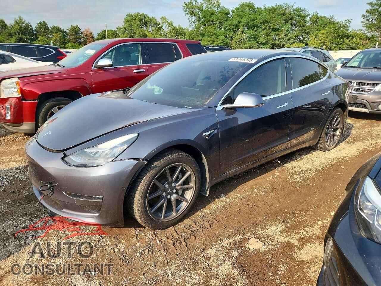 TESLA MODEL 3 2019 - 5YJ3E1EA0KF400411