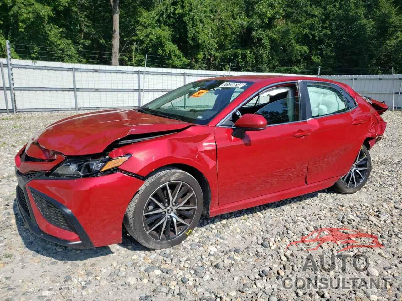 TOYOTA CAMRY 2021 - 4T1G11AK2MU487875