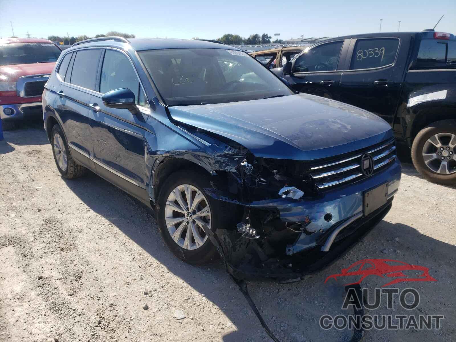 VOLKSWAGEN TIGUAN 2018 - 3VV2B7AX7JM035156