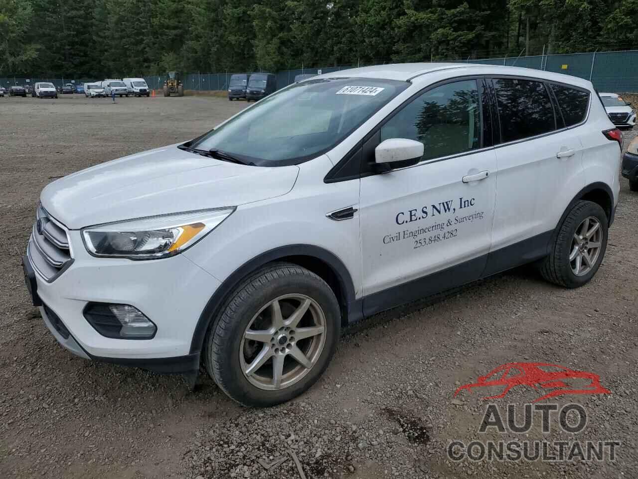 FORD ESCAPE 2017 - 1FMCU9GD4HUE37515