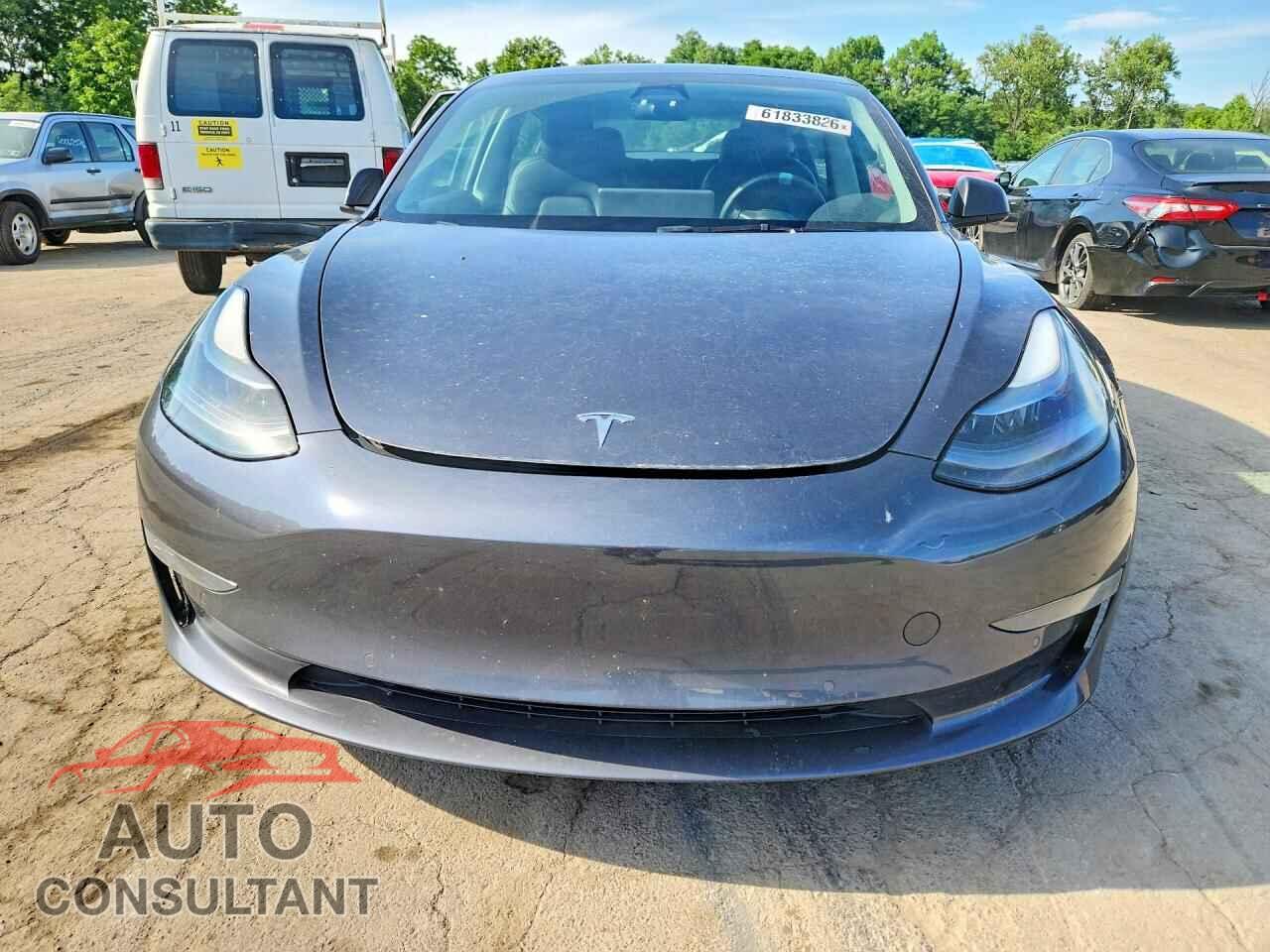TESLA MODEL 3 2021 - 5YJ3E1EA4MF097734
