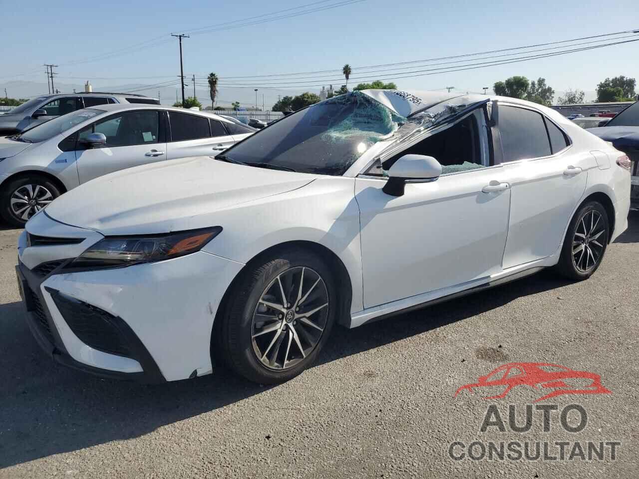 TOYOTA CAMRY 2023 - 4T1G11AK0PU839582