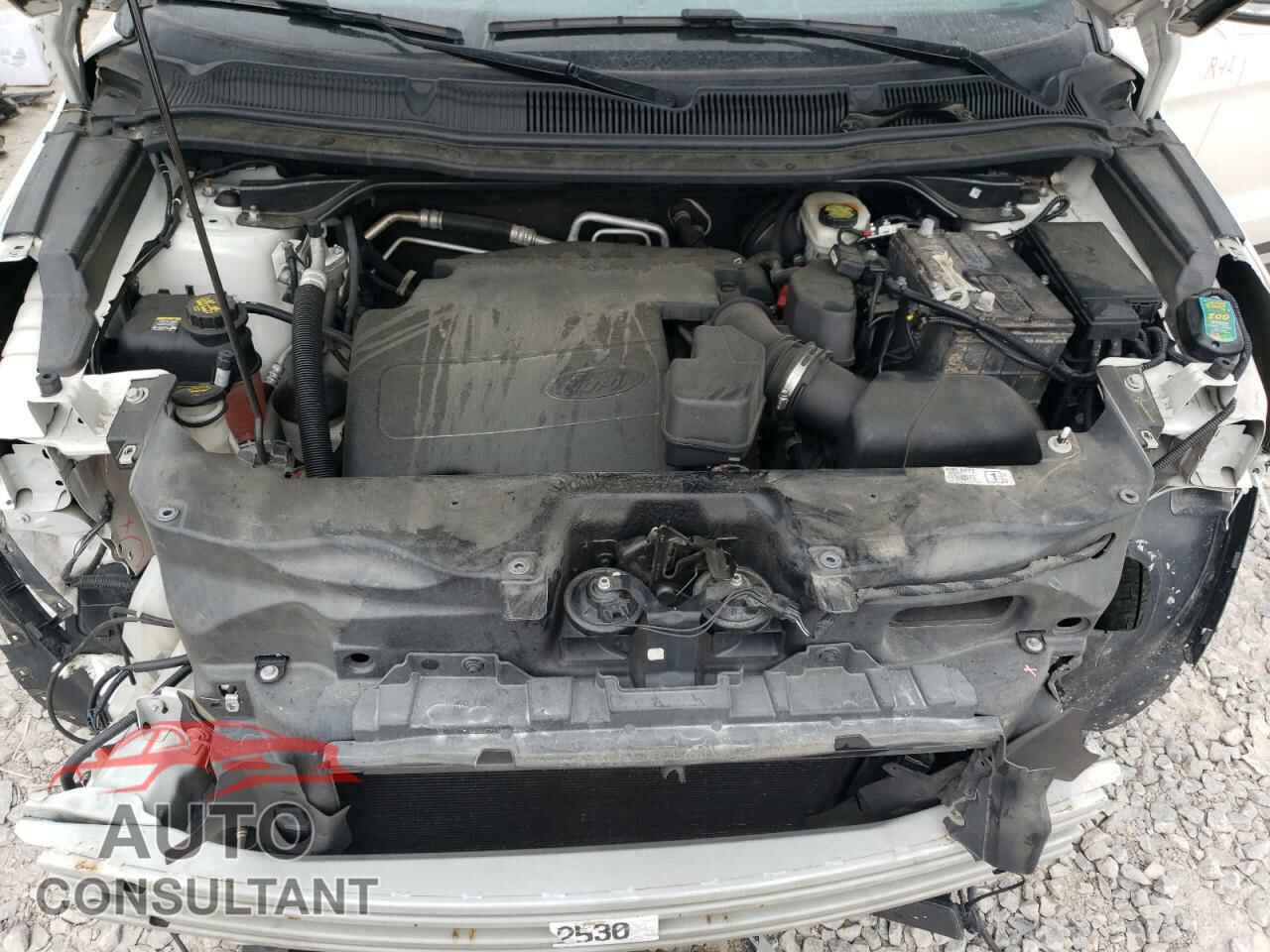 FORD EXPLORER 2017 - 1FM5K7F80HGC26561