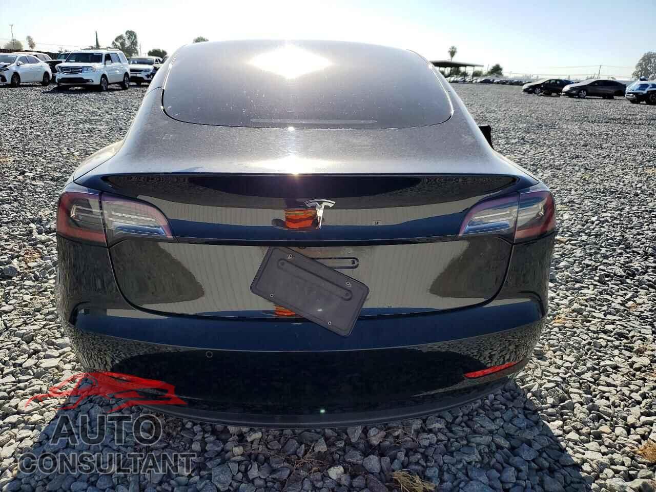 TESLA MODEL 3 2021 - 5YJ3E1EA4MF023035