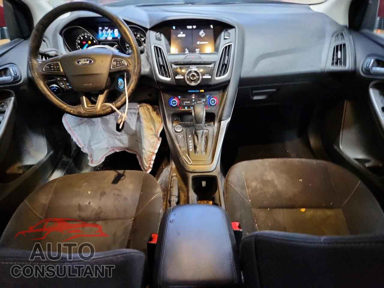 FORD FOCUS 2017 - 1FADP3H29HL236599