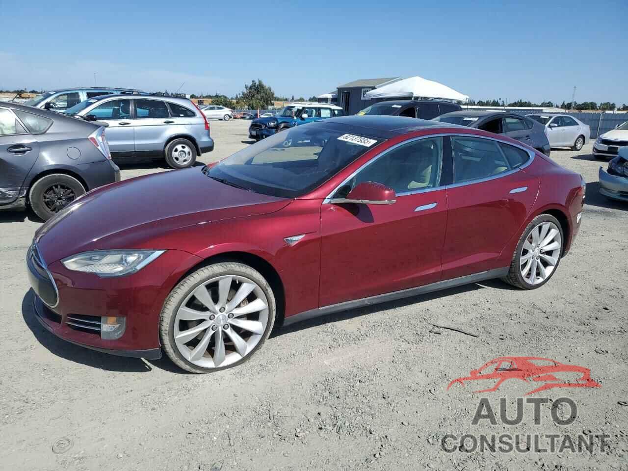 TESLA MODEL S 2012 - 5YJSA1DP1CFS00572