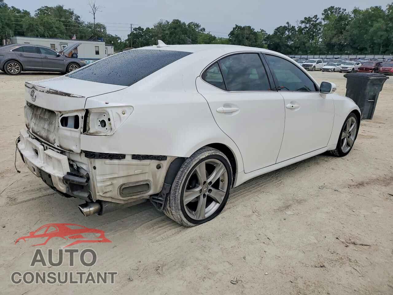 LEXUS IS 2011 - JTHBF5C24B5140896