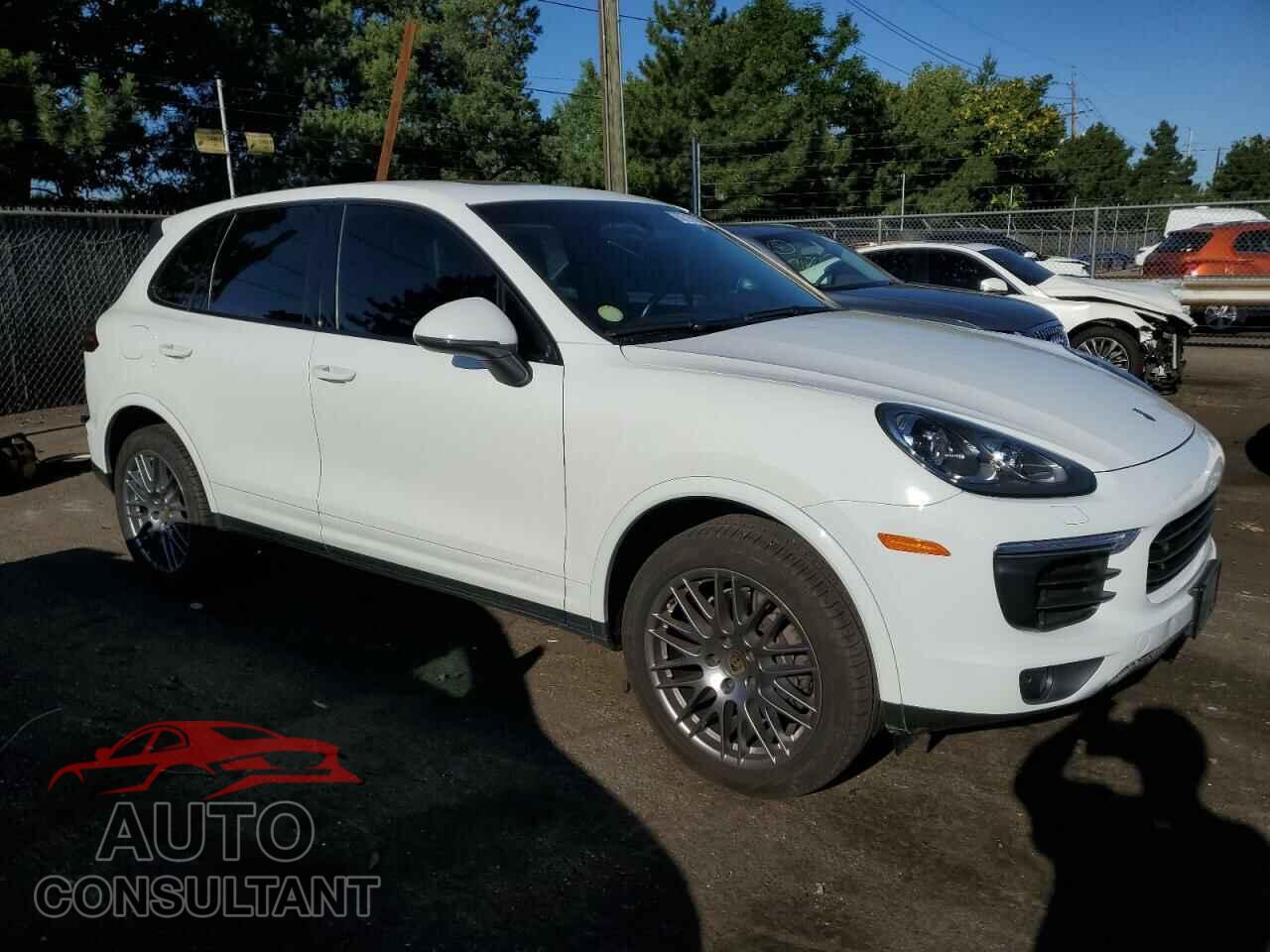 PORSCHE CAYENNE 2017 - WP1AA2A20HKA80654