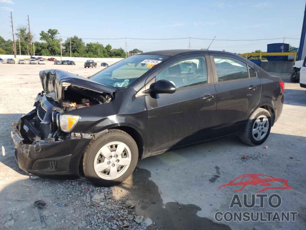 CHEVROLET SONIC 2015 - 1G1JA5SH8F4160705