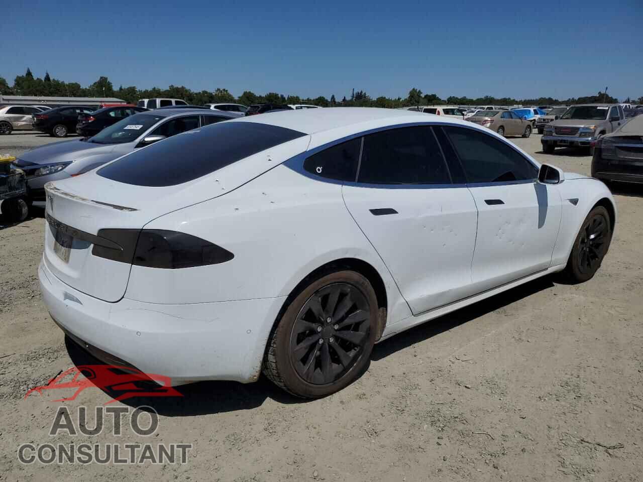 TESLA MODEL S 2016 - 5YJSA1E15GF156933