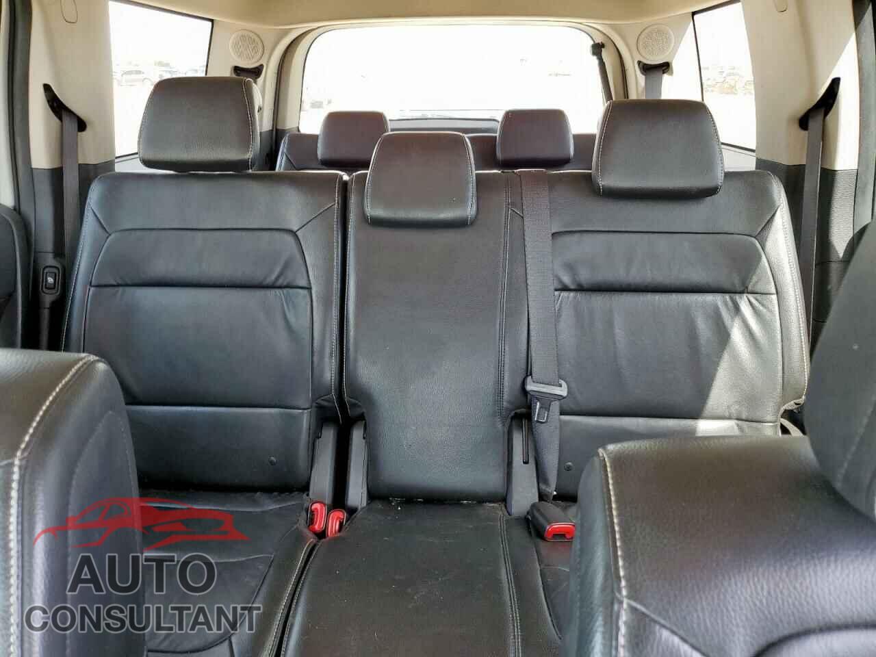 FORD FLEX 2011 - 2FMHK6CC6BBD22810