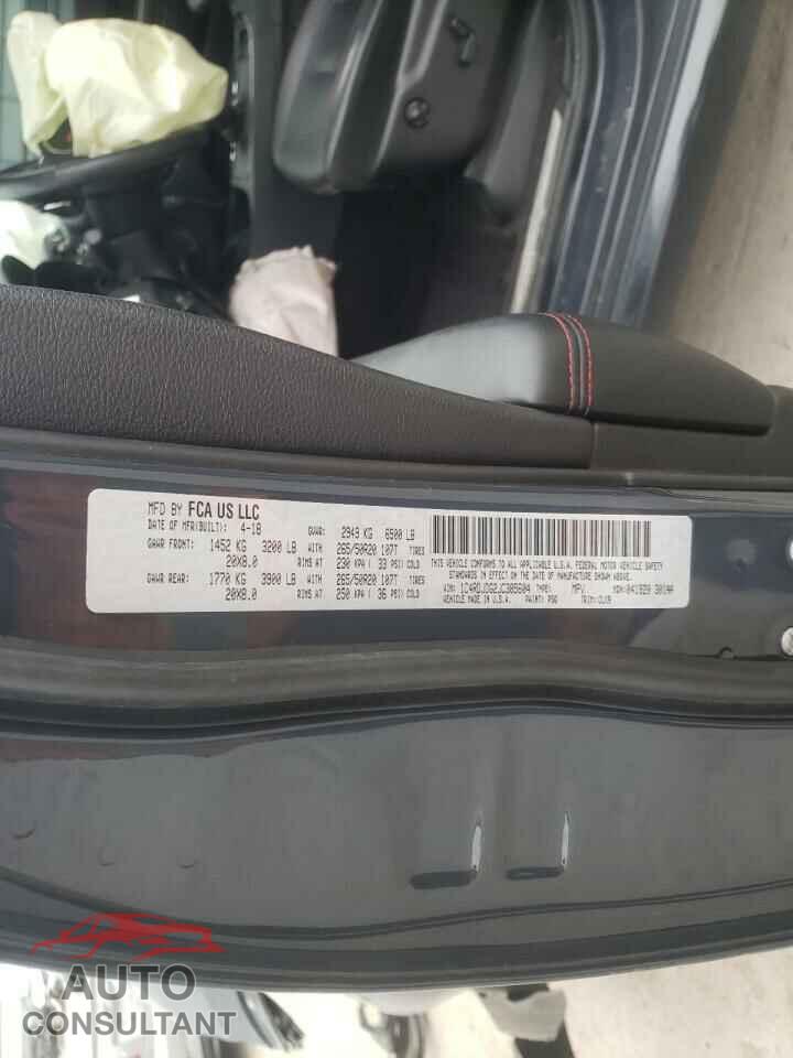 DODGE DURANGO 2018 - 1C4RDJDG2JC385604