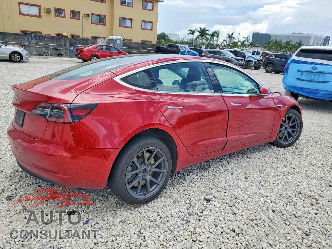 TESLA MODEL 3 2018 - 5YJ3E1EA1JF153852