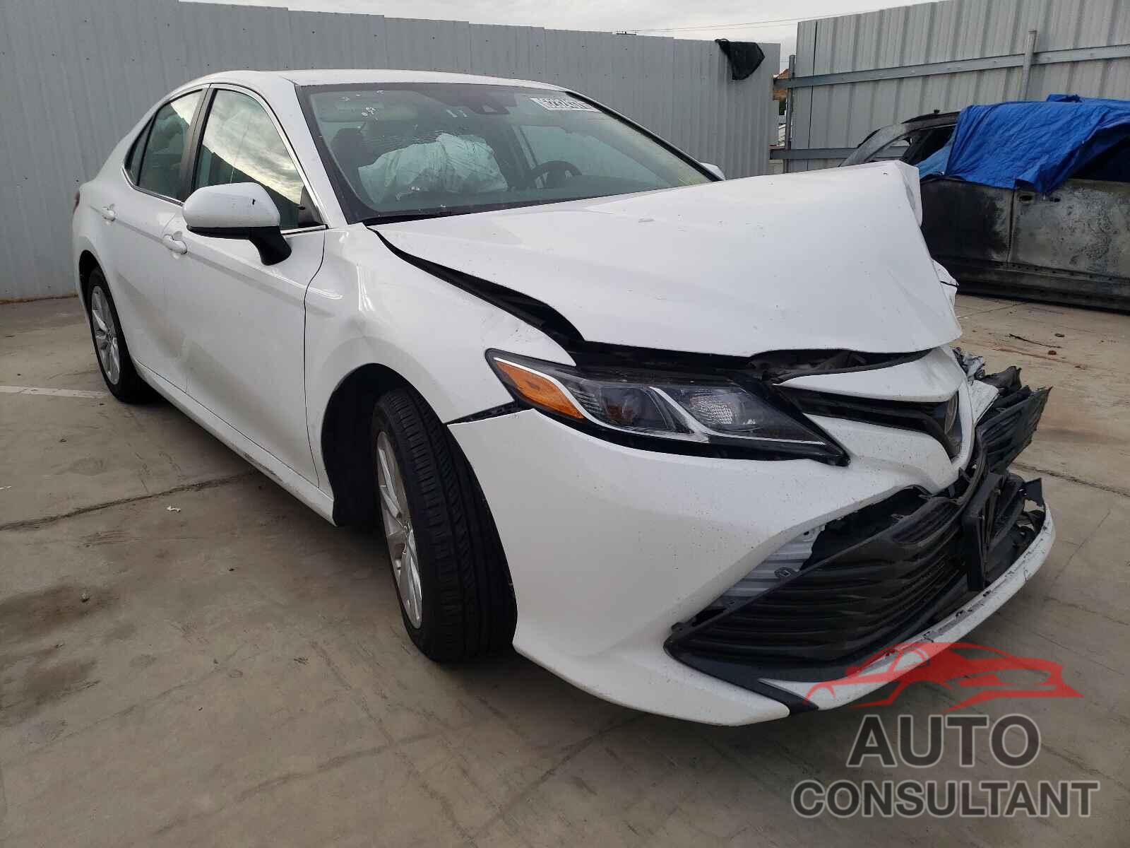 TOYOTA CAMRY 2019 - 4T1B11HK6KU205332