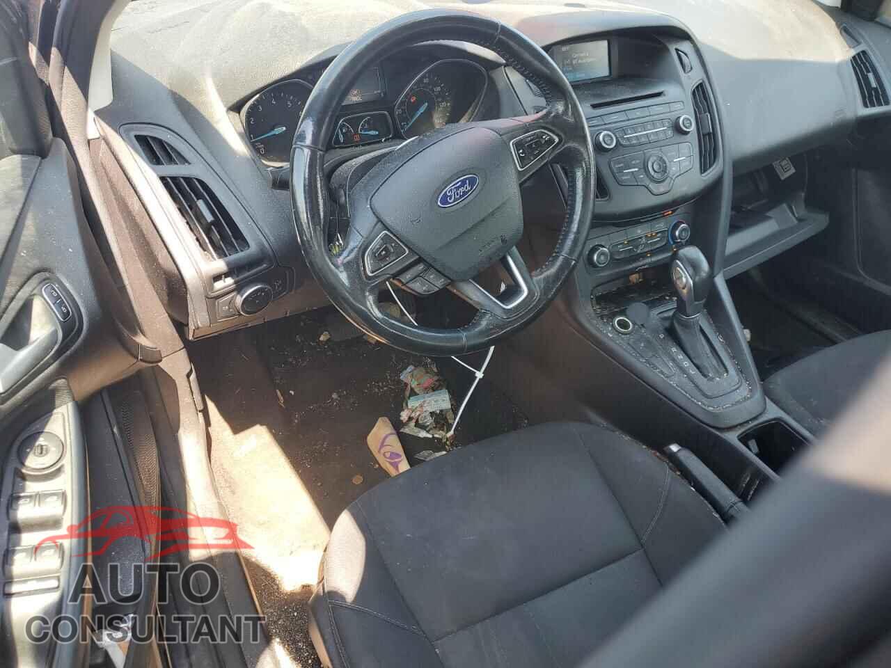 FORD FOCUS 2017 - 1FADP3F25HL317568