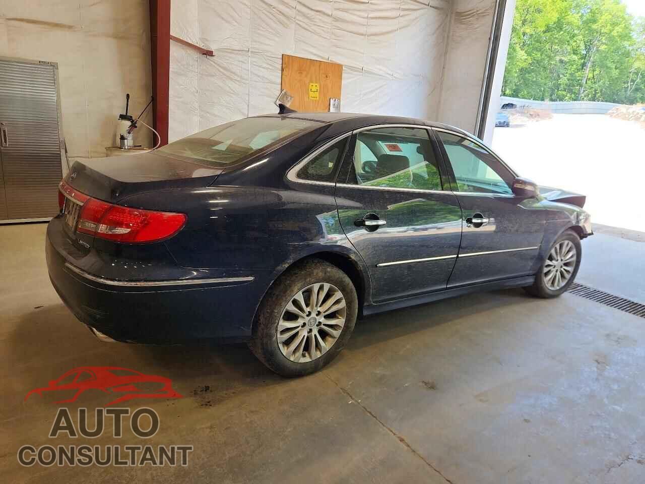 HYUNDAI AZERA 2011 - KMHFC4DF9BA537272